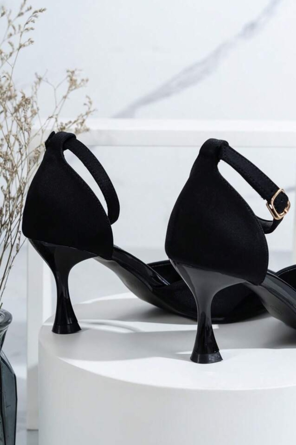 DINSIM Black Pointed-Toe Ankle Strap Pump - Image 3